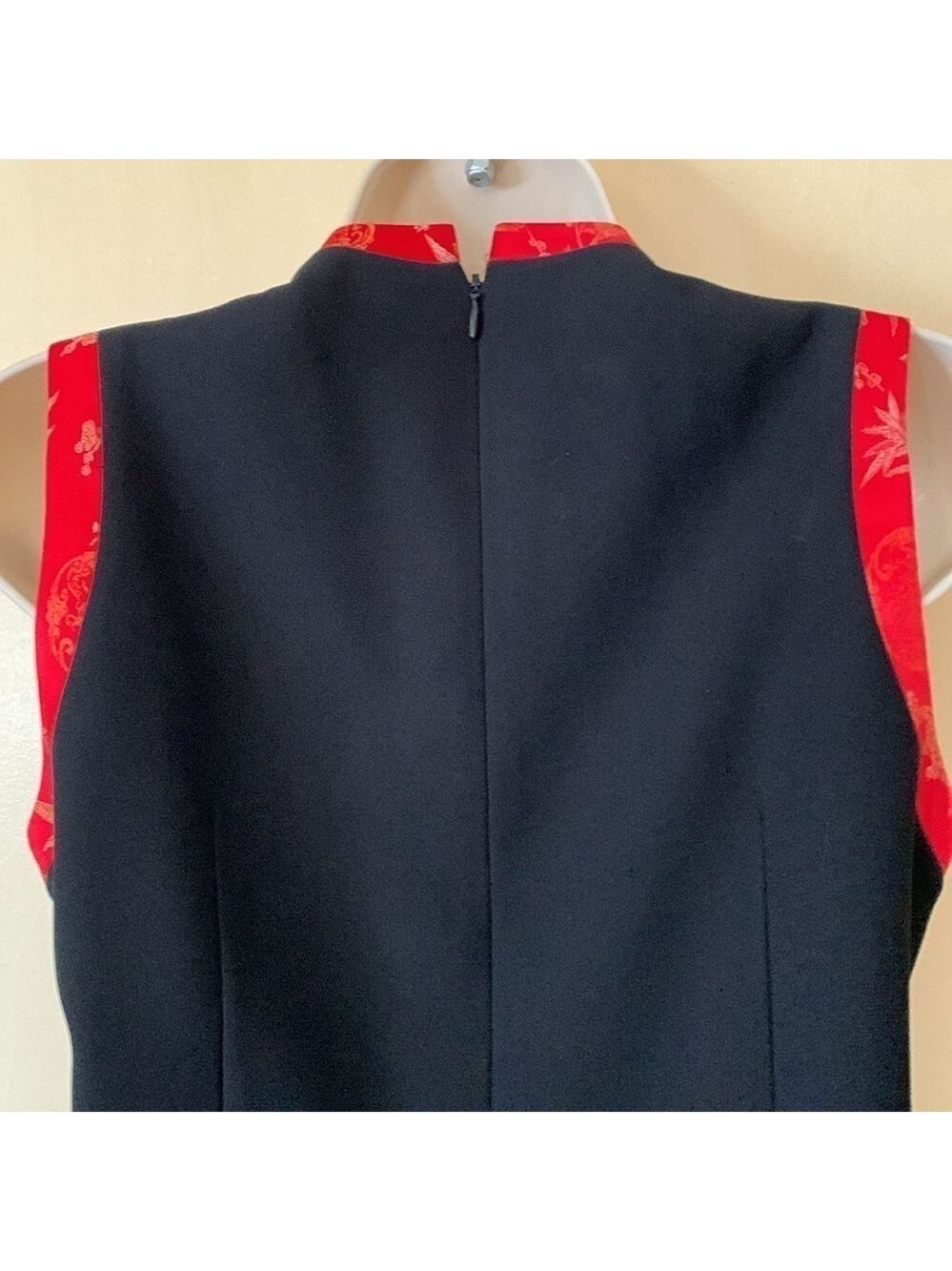Kenar Asian inspired black dress with red borders and front zip size 4 - Picture 7 of 11